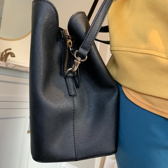 Kate Spade Medium Sized Purse - Picture 3 of 6